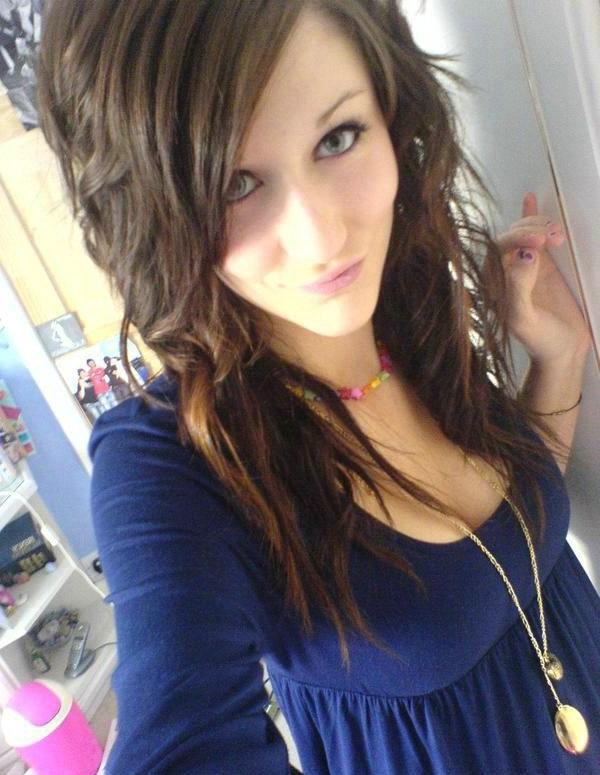 16P Cute alternative teen amateurs in sexy self shot pics