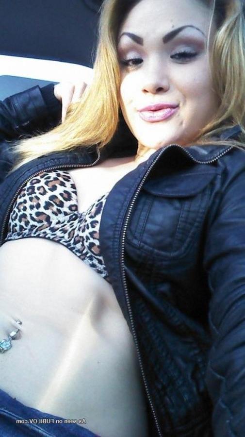 9P Compilation of sexy amateur babes teasing the cam