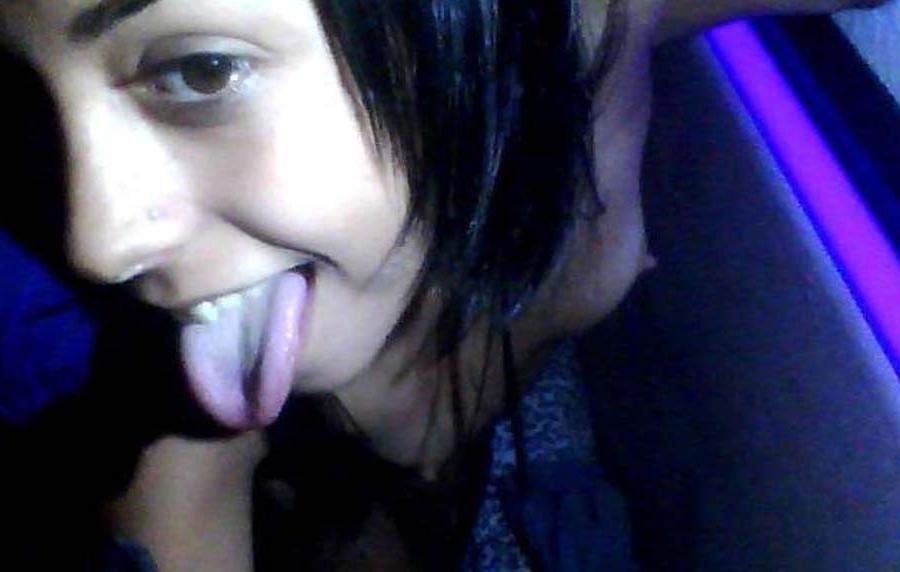 15P Real amateur emo girlfriend teasing on cam