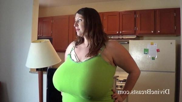 15P Plump amateur babe sucking on her own humongous titties