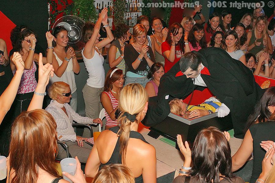 11P Wild party girls clawing at the male strippers