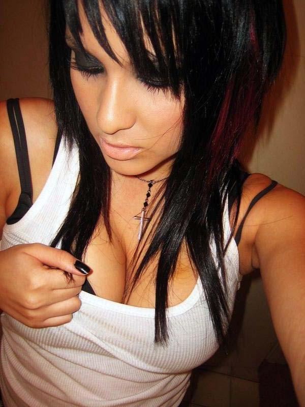 10P Photo set of emo and punk rocker chicks