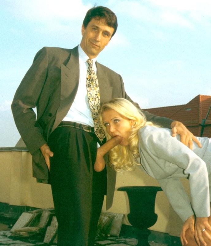 16P Hot nylon clad secretary hammered by her horny boss on a rooftop
