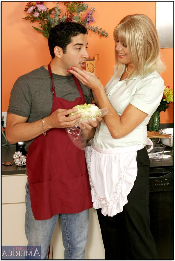 15P Cooking instructor teaches this guy a thing or two about getting hot in the kitc
