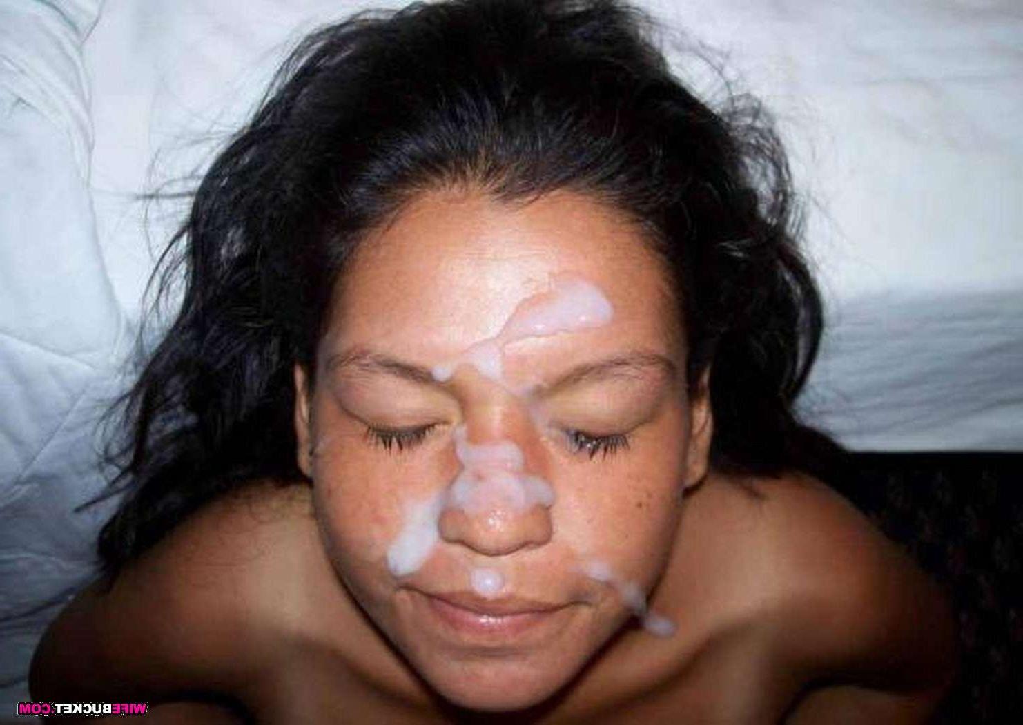 15P Private XXX Pics from Real Amateur Housewives