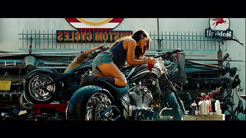 25P Megan Fox mega collection