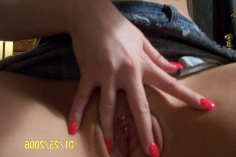8P Furious gadget spied when finger fucking pussy