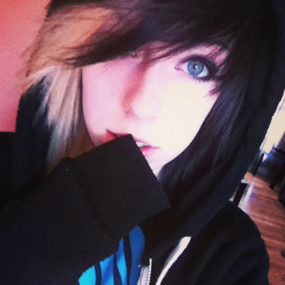 15P Emo gfs posing and selfshot gallery 4