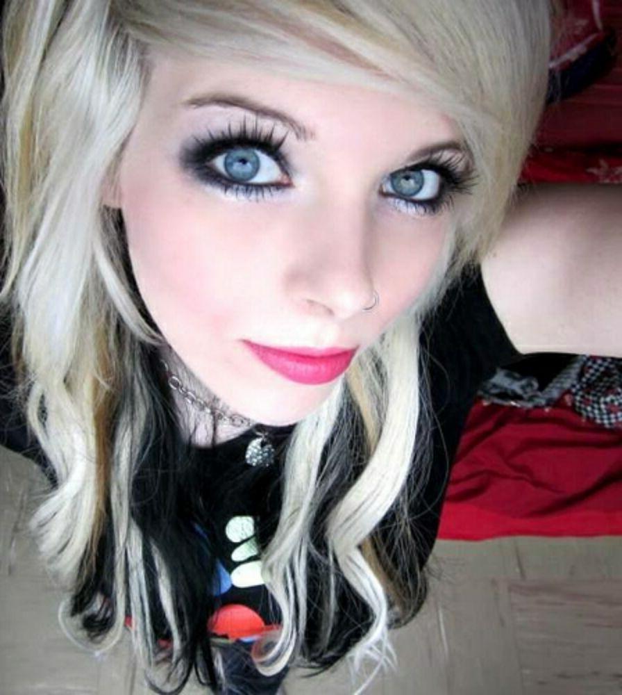 15P Emo gfs posing and selfshot gallery 4