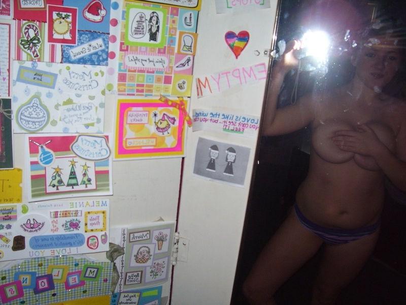 8P Gal shamelessly covers huge boobs and fingers cunt
