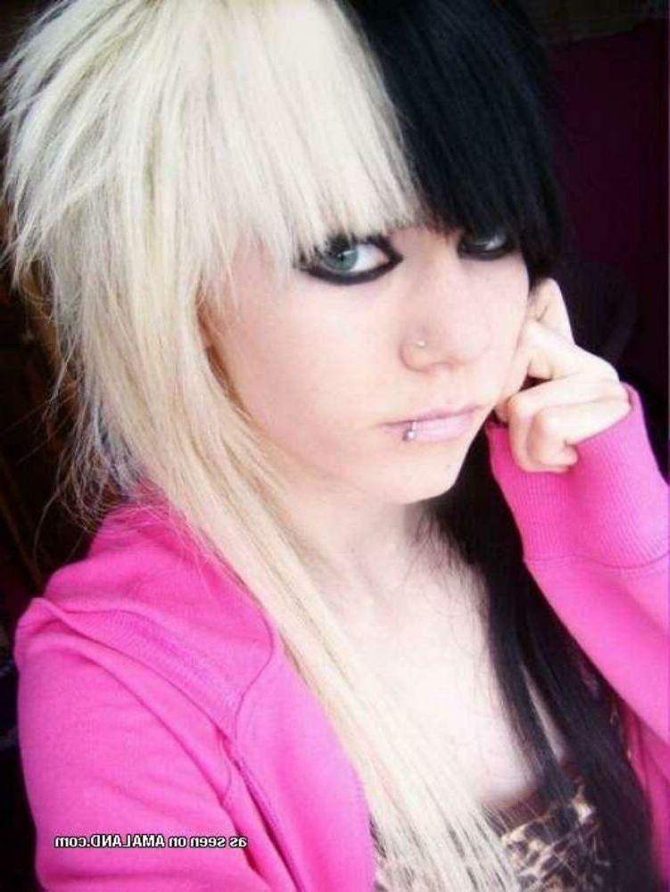 15P Emo and goth gfs posing and selfshot pics 19