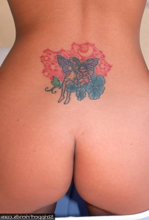 18P Stripper Friend Dani Woordward shows her hot bod in these pics