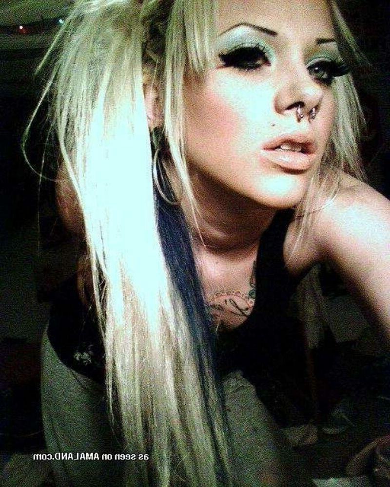 15P Emo and goth gfs posing and selfshot pics 8