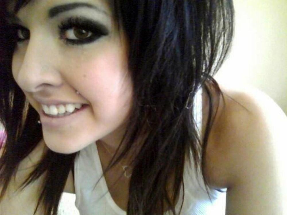 15P Emo and goth gfs posing and selfshot pics 16