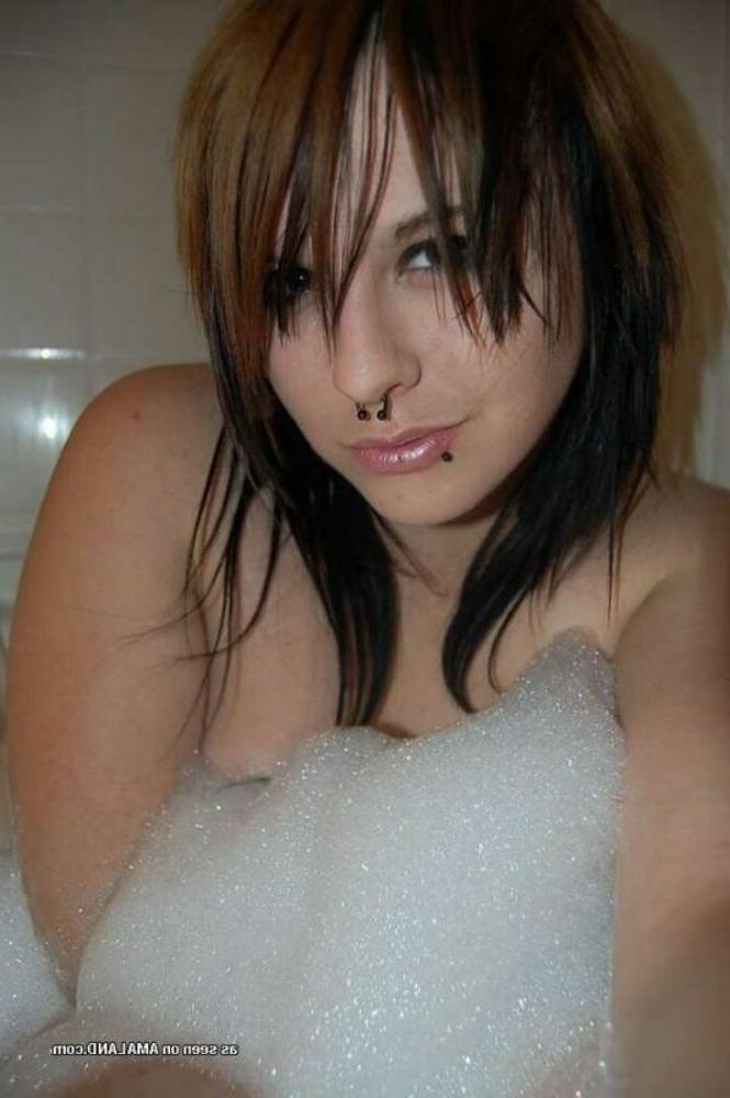 15P Emo and goth gfs posing and selfshot pics 16