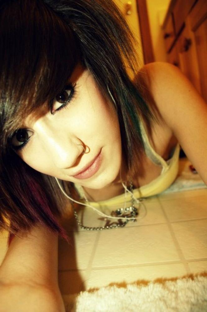15P Emo gfs posing and selfshot gallery 18