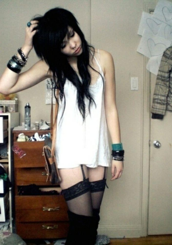 15P Emo gfs posing and selfshot gallery 18