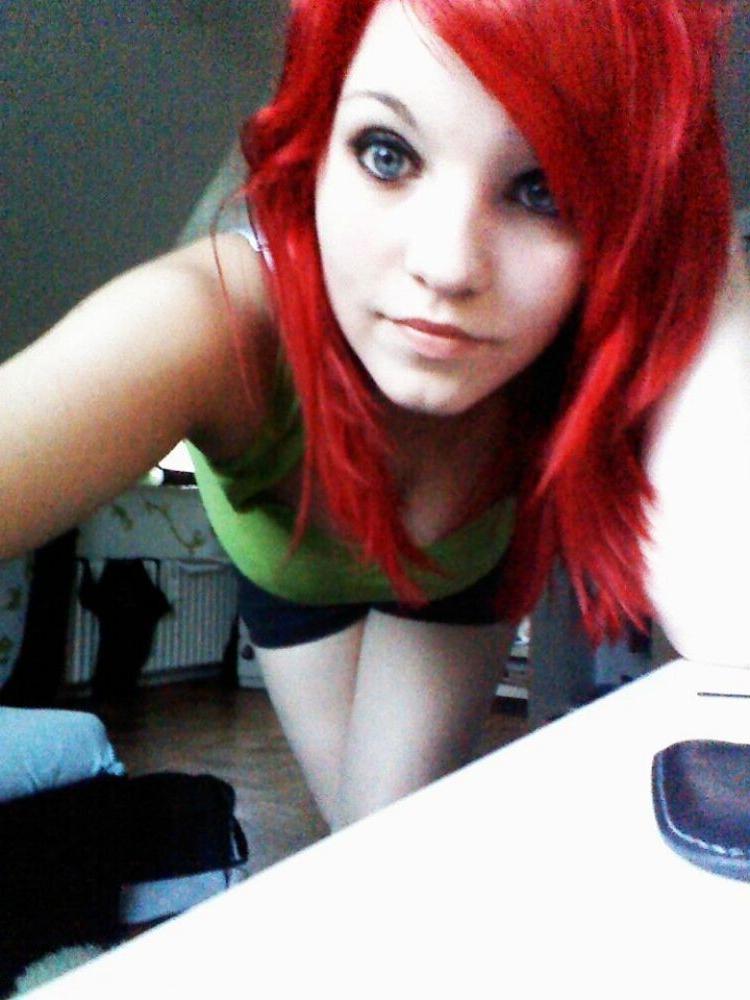 15P Emo gfs posing and selfshot gallery 19