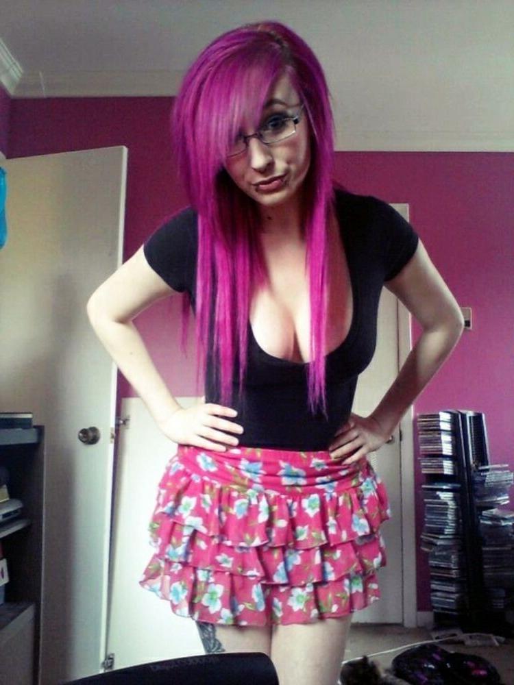 15P Emo gfs posing and selfshot gallery 16