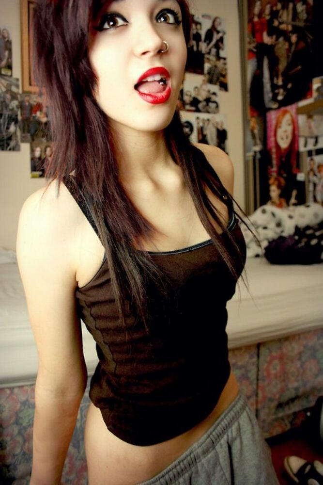 15P Emo gfs posing and selfshot gallery 15