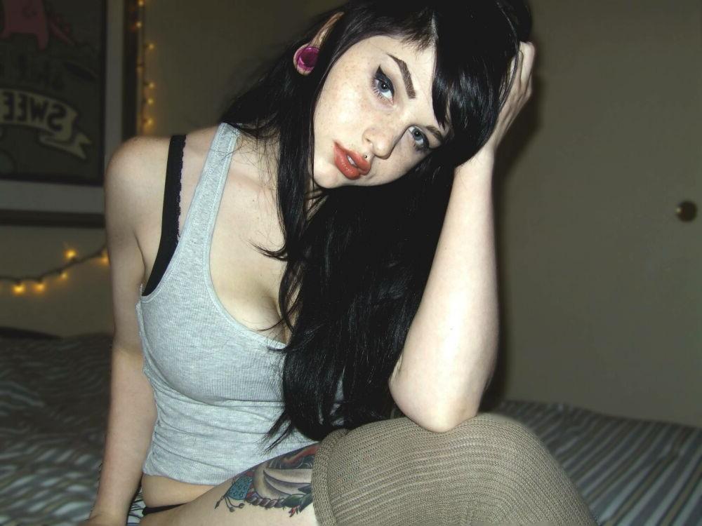 15P Emo gfs posing and selfshot gallery 10