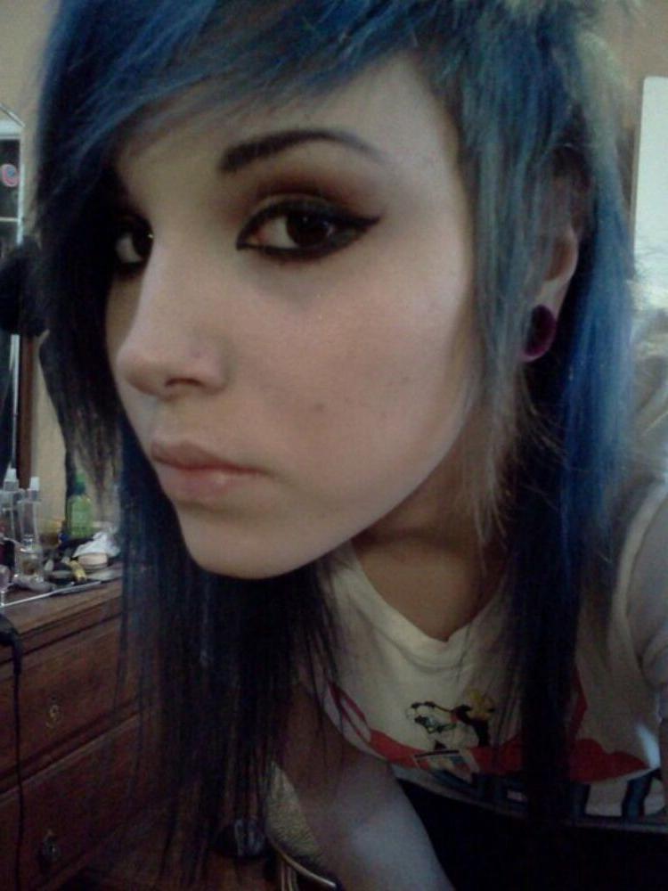 15P Emo gfs posing and selfshot gallery 10