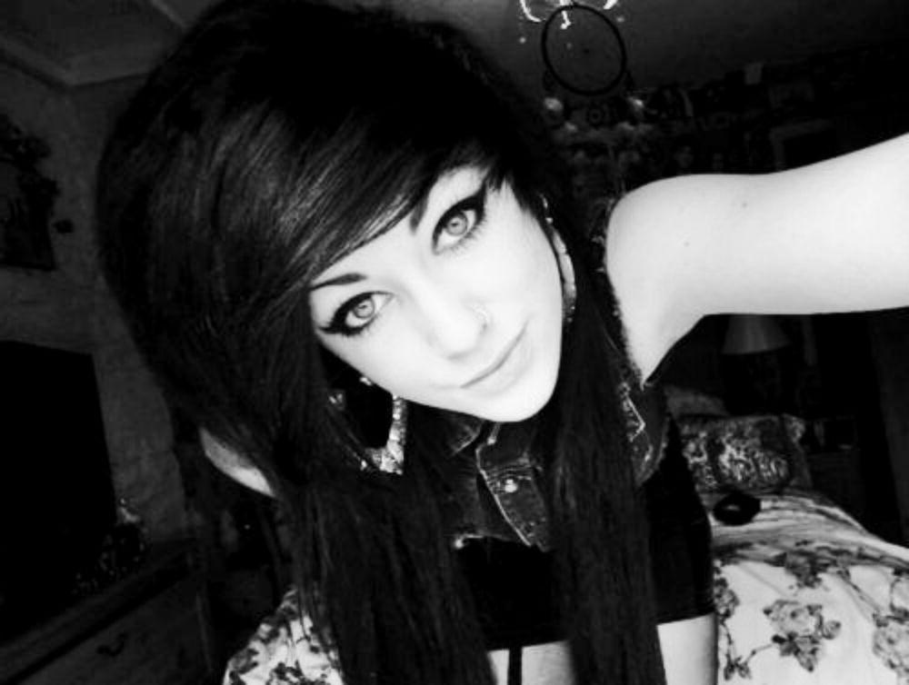 15P Emo gfs posing and selfshot gallery 8