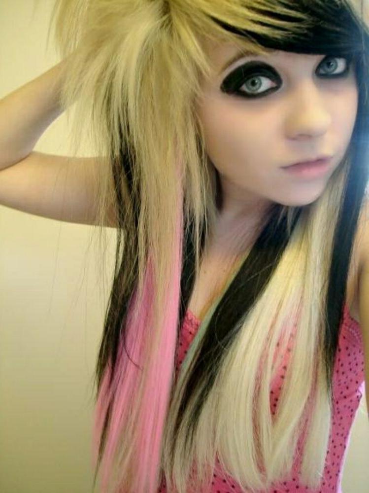 15P Emo-Freundinnen posieren und Selfshot-Galerie 1