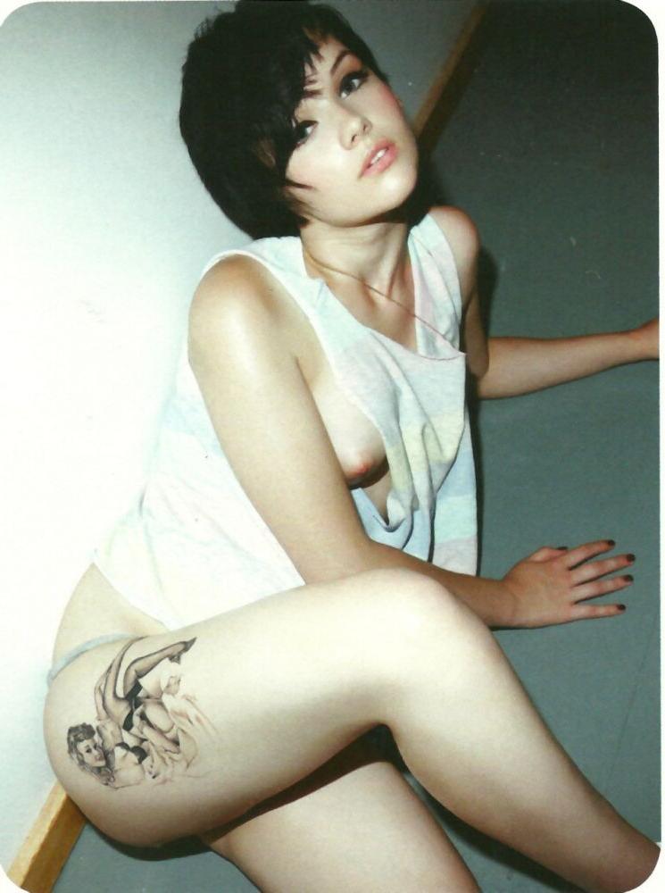 15P Emo-Freundinnen posieren und Selfshot-Galerie 1