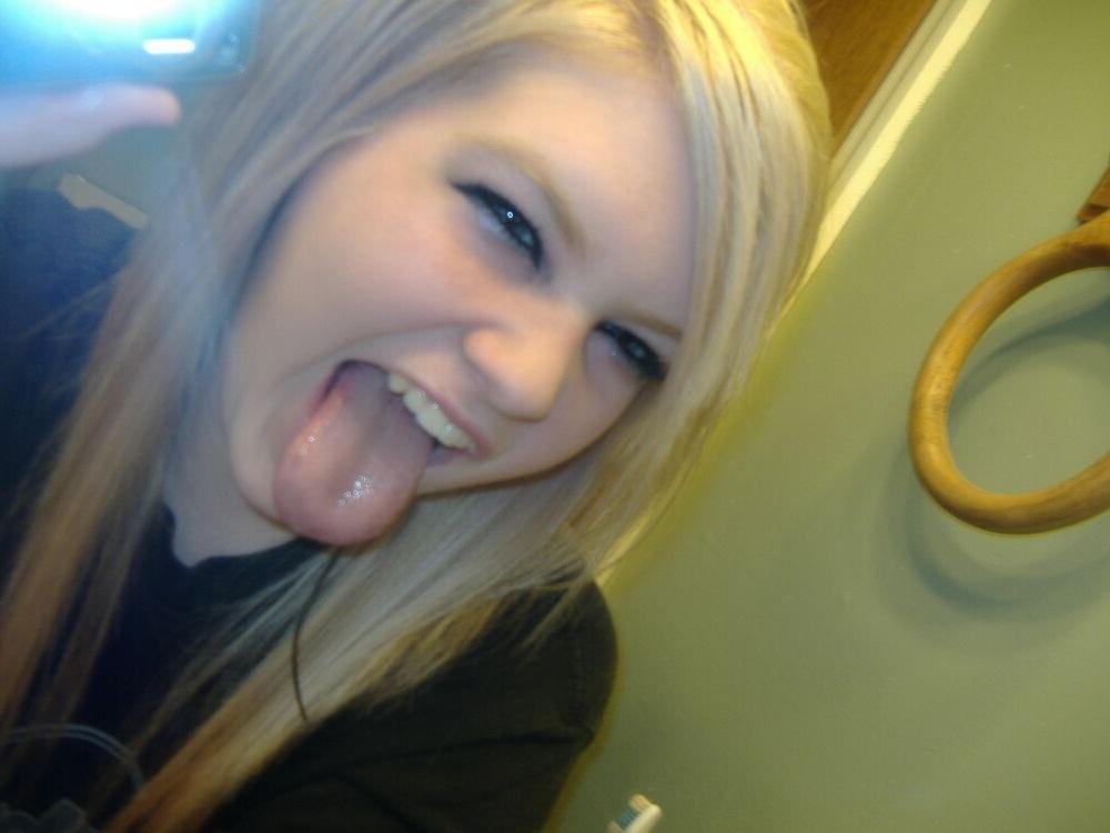 15P Emo-Freundinnen posieren und Selfshot-Galerie 1
