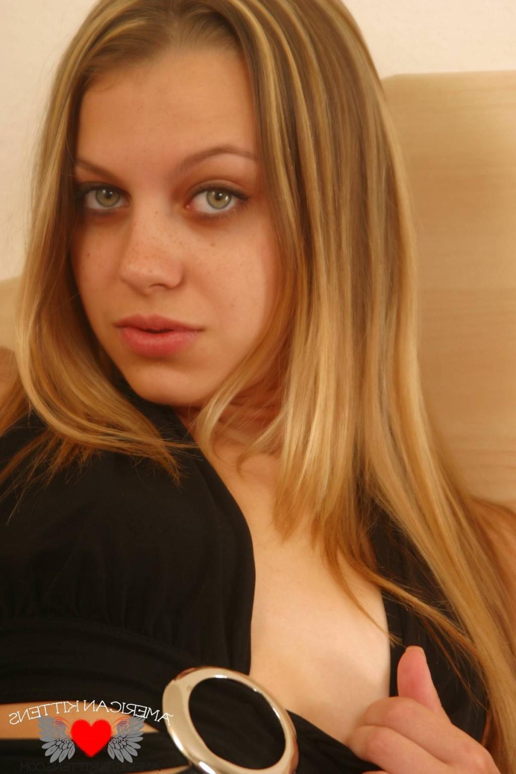 18P Lexi Sexton Stripes