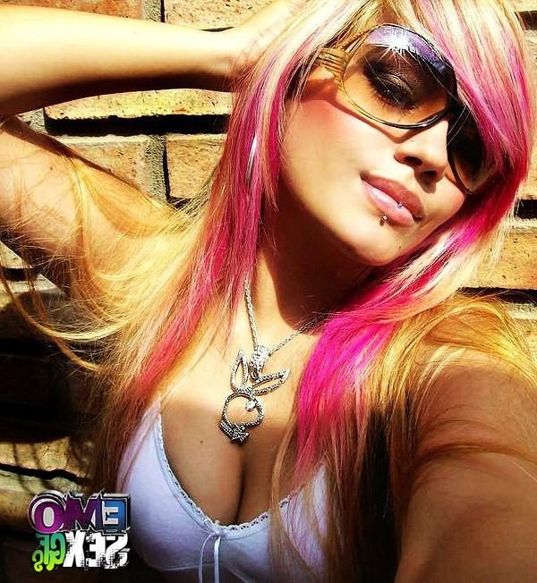 12P Cool gf porn with emo babes