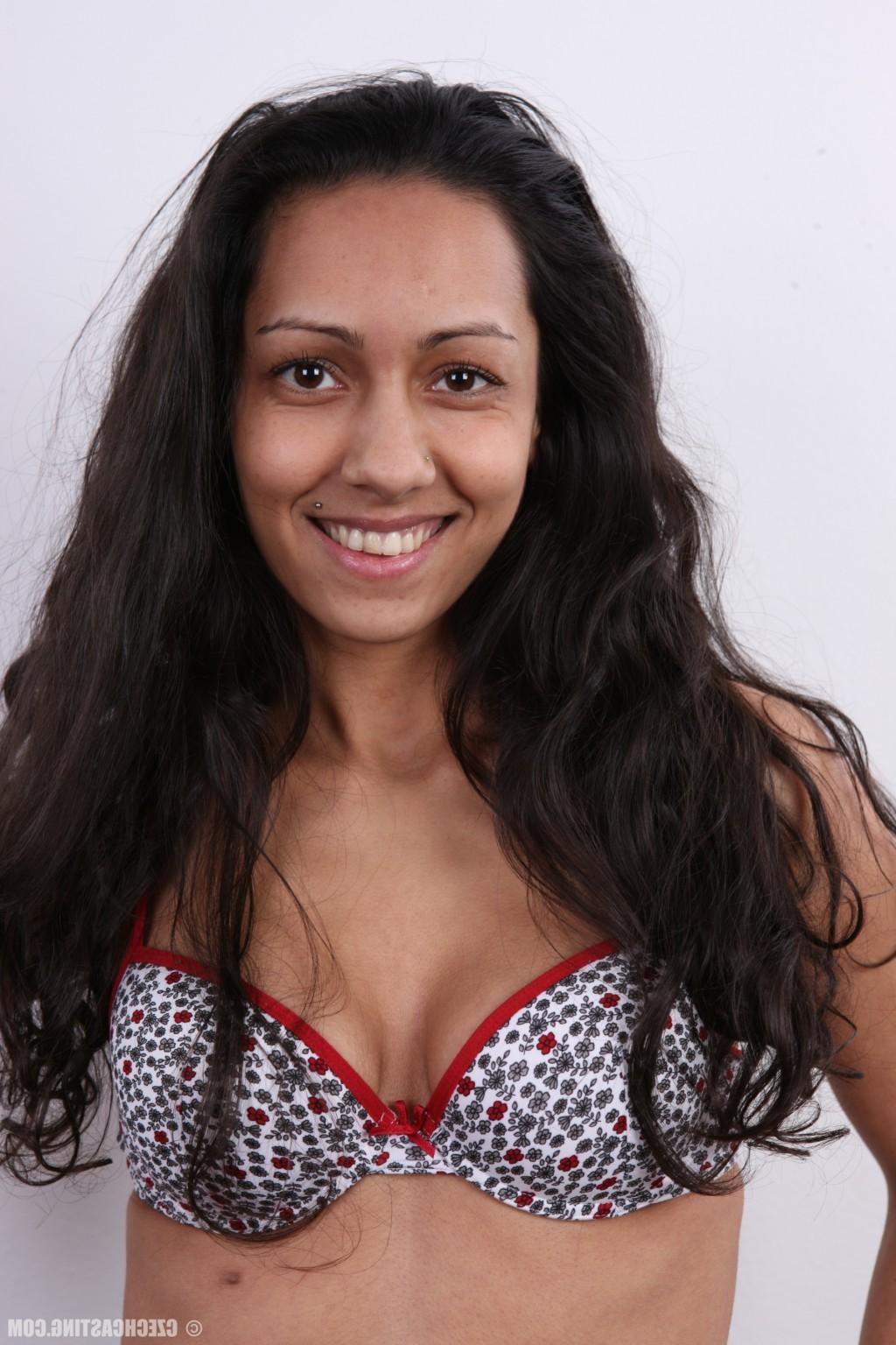 16P Czech Casting Michaela 4907