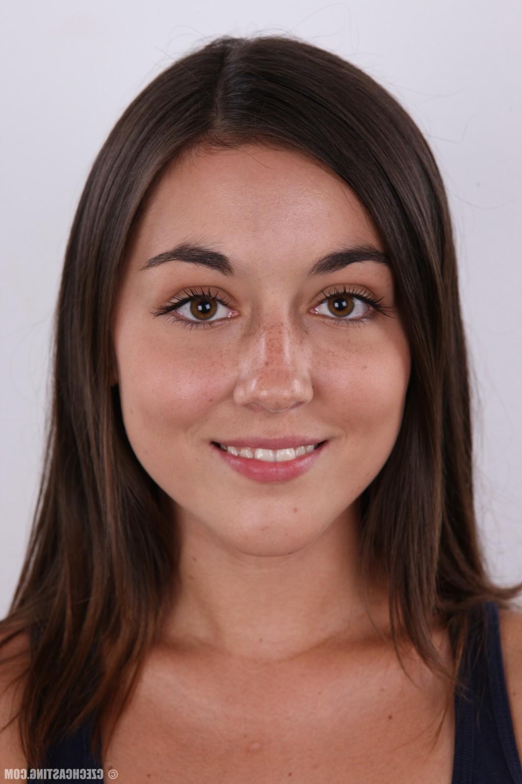 16P Czech Casting Iva 2757
