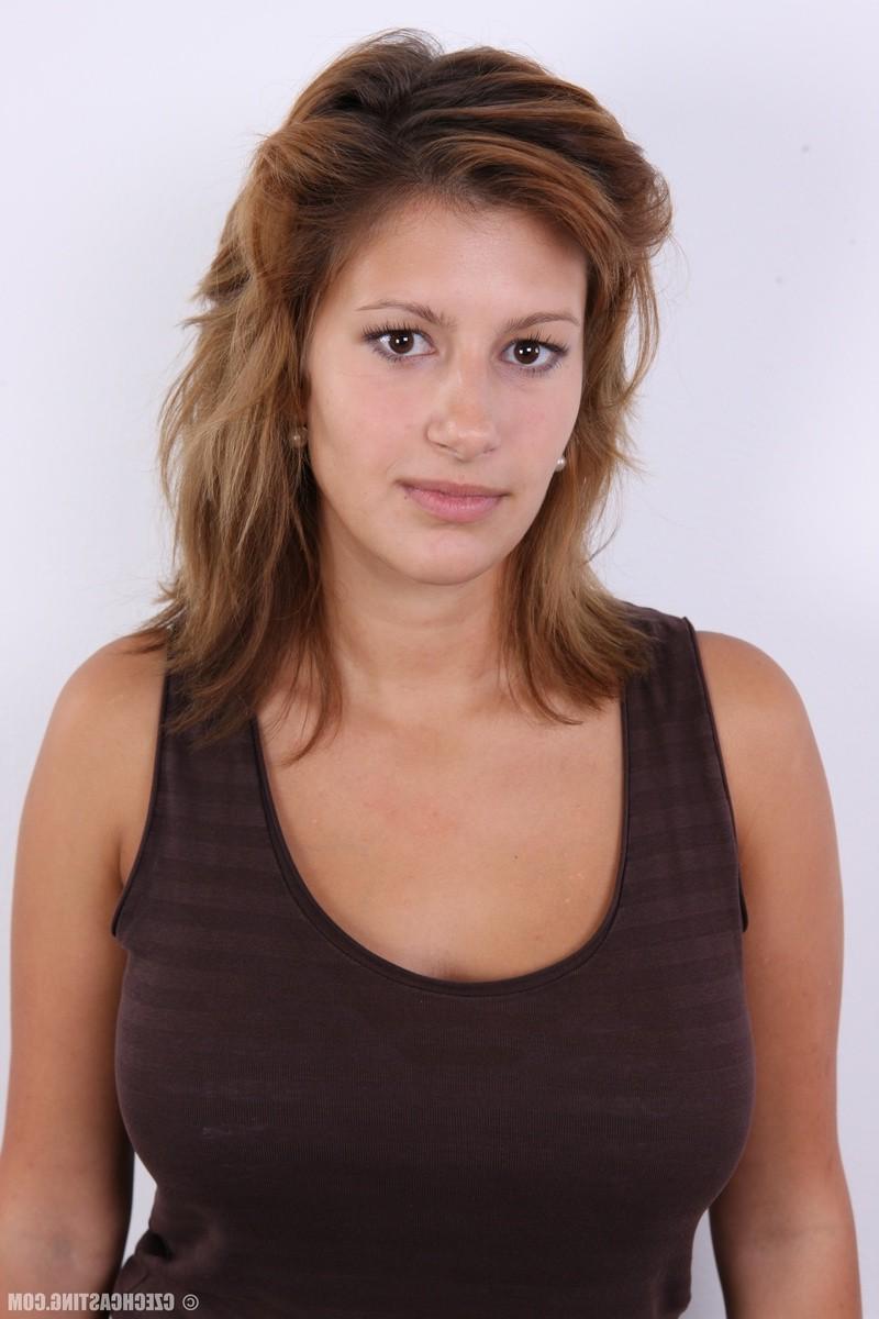 16P Czech Casting Lucie 5907