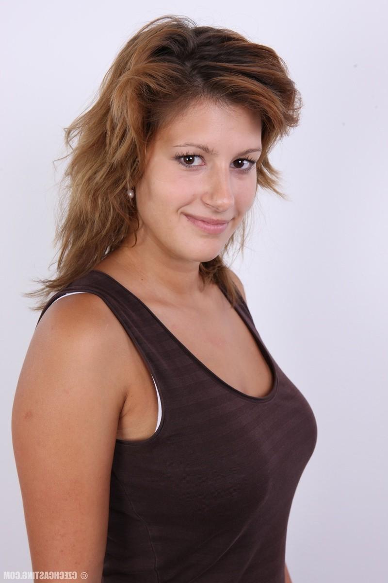 16P Czech Casting Lucie 5907
