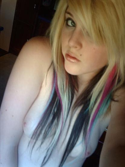 15P Hot blonde emo girls
