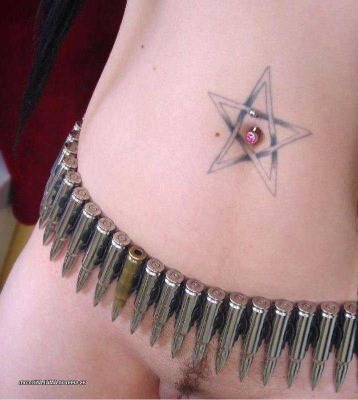 12P Hot sexy pierced and inked wild amateur girlfriend