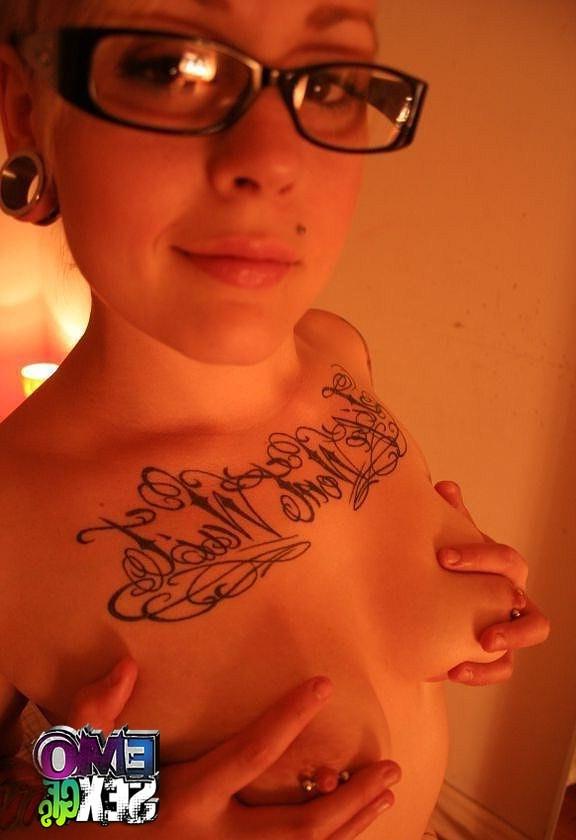 12P Lesbian emo chicks