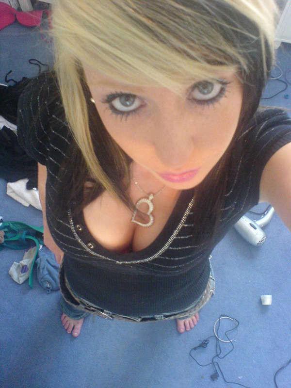 15P Hot blonde emo girls