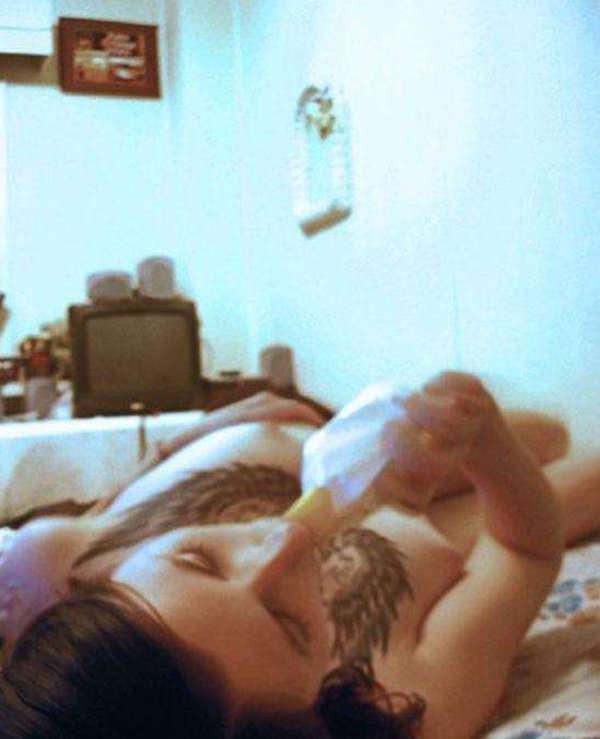 15P Hot tattooed emo amateur GF