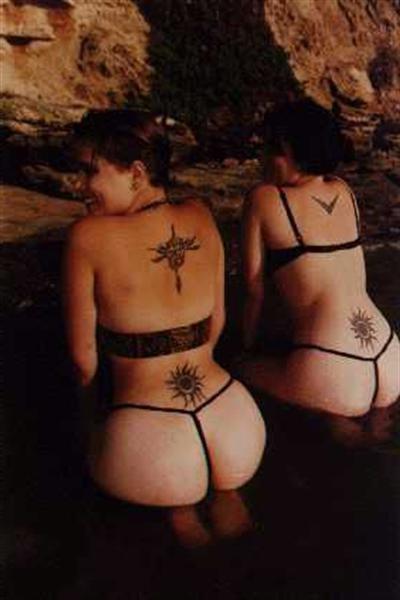 16P Pics of emo chick tramp stamps