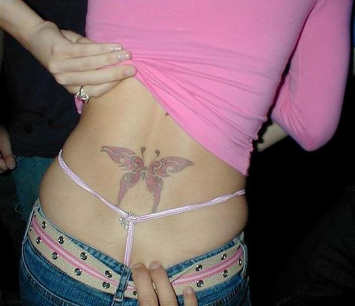 16P Pics of emo chick tramp stamps
