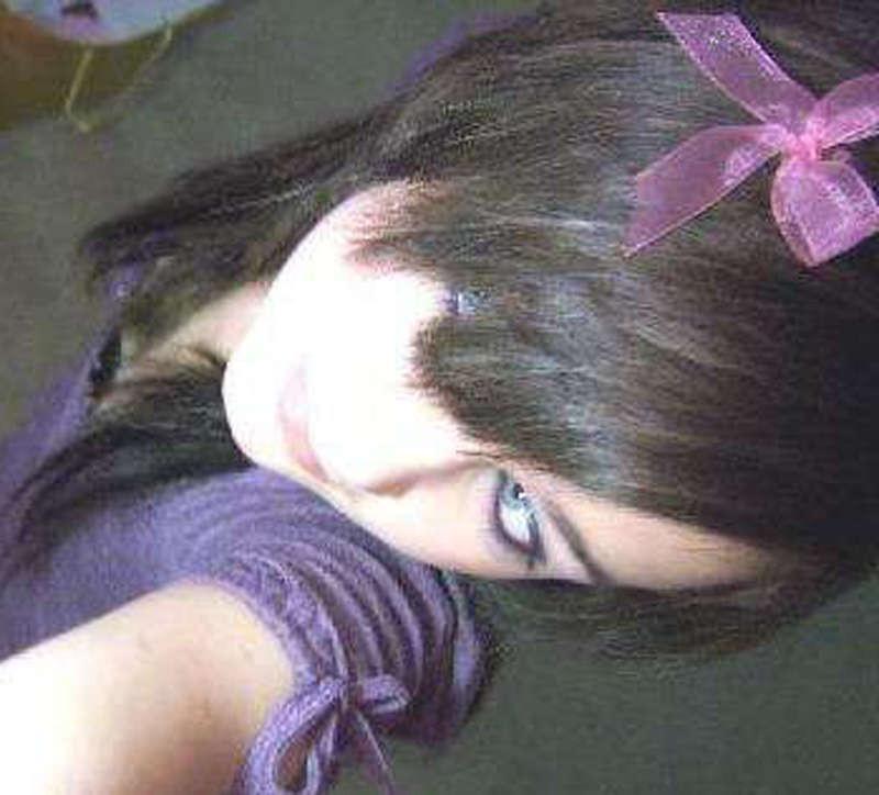 16P Camwhoring emo and punk babes