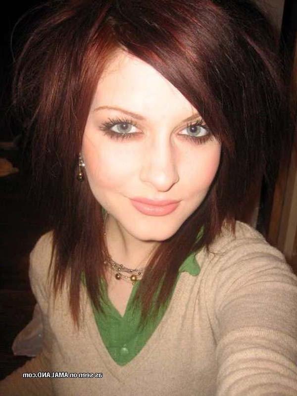 16P Steamy hot and lovely emo babes
