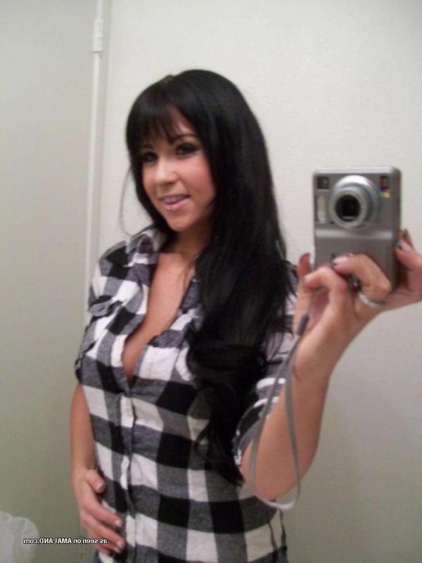 18P Hot busty brunette GF stripping and selfshooting