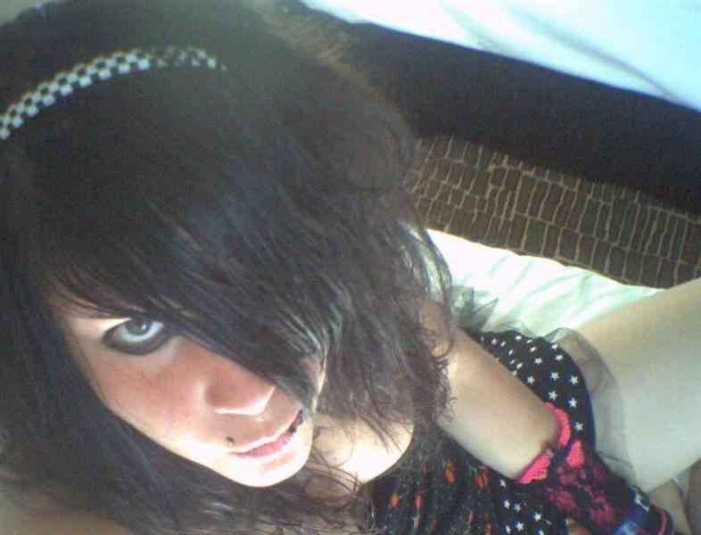 16P Hot emo GFs self-pics