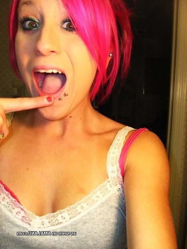 16P Amateur punk chick with pierced lips