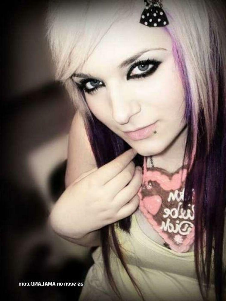 15P Emo and goth gfs posing and selfshot pics 20