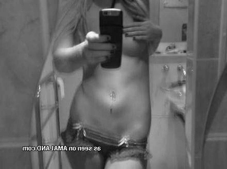 16P Hot naughty emo amateur girlfriends